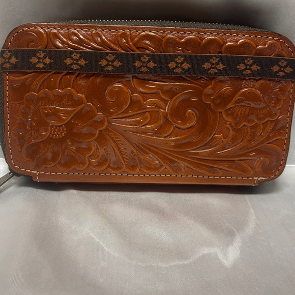 Patricia Nask large Brown Floral Embossed zip around Wallet - Picture 1 of 10